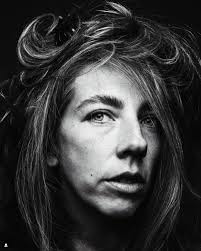 El lado B del retrato editorial en México