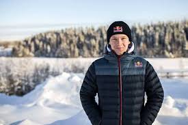 Rovanperä is the son of former world rally championship driver harri rovanperä. Kalle Rovanpera Ajoi 3 Vuotiaana Mopolla 5 Vuotiaana Maansiirtokoneella Ja 6 Vuotiaana Autolla Itseoppinut Rallilupaus On Katoavaa Kansanperinnetta Urheilu Satakunnan Kansa