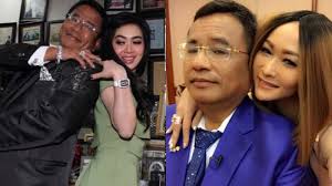 Meski berasal dari keluarga yang cukup, namun kehidupannya semasa kecil terbilang sederhana. Segini Nilai Bayaran Hotman Paris Hutapea Pantas Saja Kliennya Bukan Orang Sembarangan Bangka Pos