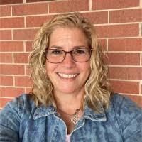 Karen Tarpley's Instagram, Twitter & Facebook