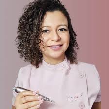 Leila Mayer Nails Designer