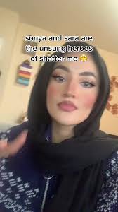 Shatterme Sara and Sonya