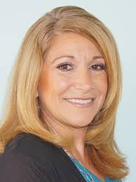 Susan Giordano's Instagram, Twitter & Facebook