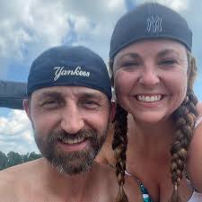 Krissy Johnson (@krissyjhnsn)