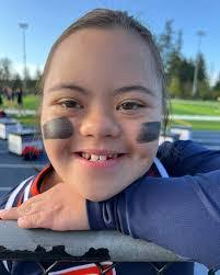 Brandon Kimbrell's Instagram, Twitter & Facebook