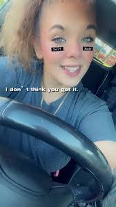 Serena Kerr's Instagram, Twitter & Facebook