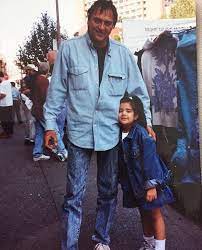 Sunil Dutt With His Granddaughter Trishala Dutt Daughter Of Sanjay Dutt Old Film Stars Retro Bollywood Sunil Dutt