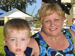 1000+ faces: Melbourne Cup photos from yesteryear
