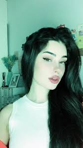 Comparación entre aceite de coco de Jay Alvarez y otro producto