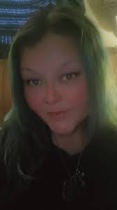 Sarah Shellenberger's Instagram, Twitter & Facebook