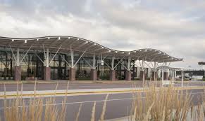 Which car rental companies have the lowest priced rental cars near sioux falls regional airport (jo foss field)? Private Jet Sioux Falls Airport Central Jets