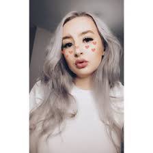 Molly Enright's Instagram, Twitter & Facebook