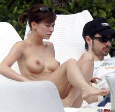 Jennifer Love Hewitt Nude Candids And Full Frontal Outtake Uncovered