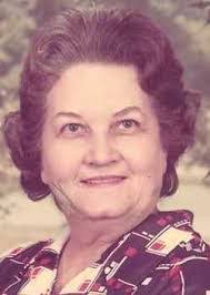 Geraldine Roark's Instagram, Twitter & Facebook