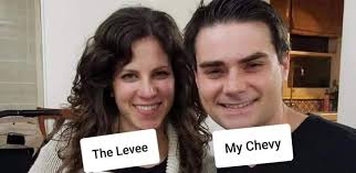 Niche OC and Screenshots From My Messages