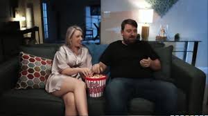 Jimmy Michaels, Charlotte Rayn - Movie Night - EPORNER