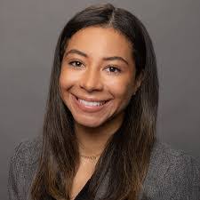 Danielle Maser's Instagram, Twitter & Facebook