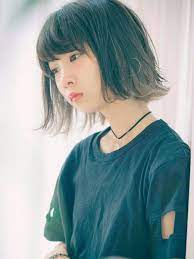 ヘアスタイル 相性抜群 インナーカラーが活きる 切りっぱブラントボブ violet 金堀 塁のblog violet 可愛いヘア ブラントボブ 美髪