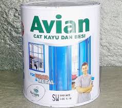 Cat minyak banyak disukai karena memberikan hasil lukisan opacity cat sendiri berbicara tentang keburaman cat. Harga Cat Minyak Avian Dulux Nippon Paint Terbaru Juli 2021