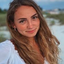 Mia Creech's Instagram, Twitter & Facebook