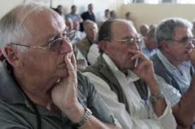 Chief Ndiweni Resists Eviction Of White Farmer From His Area