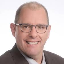 Auditor-elect declines office for personal reasons