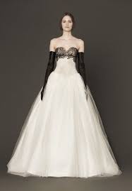 Vera Wang Wedding Dresses Spring 2014 Collection Junebug Weddings Black White Wedding Dress Black Wedding Dresses Vera Wang Bridal