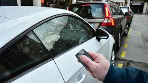 Les pédaliers fournis avec les volants sont souvent de qualité moyenne, pour améliorer le ressenti et lvos performances, vous devrez faire l'acquisition d'un pédalier de bonne qualité. Nouveau Monde Qu Est Ce Que Le Vol De Voiture Par Mouse Jacking