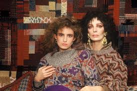 Marie laforêt est décédée à l'âge de 80 ans en. Lisa Azuelos Raconte Comment Elle A Affronte Le Depart De Sa Mere Marie Laforet