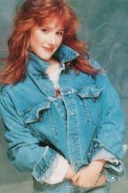 Tiffany 80s Pop Singer 80s Haircuts 80s Pop Pop Singers
