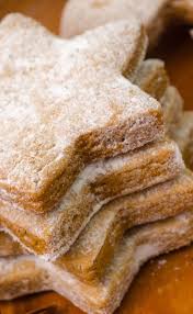 Recette Biscuits De Noel A La Cannelle Vegan En Video Recette Biscuit De Noel Biscuits De Noel A La Cannelle Recette Biscuit