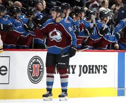 The trio combined for five goals and three assists in game 1. Mackinnon Rantanen Help Avs Rally For 6 3 Win Over Bruins Taiwan News 2018 11 15 13 45 56