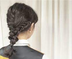 ゴールドピンでオシャレ女子 金ピンで簡単ヘアアレンジ ヘアスタイリング 金 ピン 簡単 ヘアアレンジ