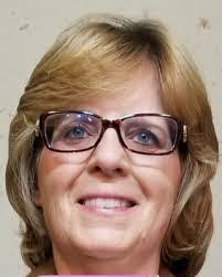 Teri Hackett's Instagram, Twitter & Facebook