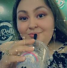 Does anyone know where I can get a similar cake made?