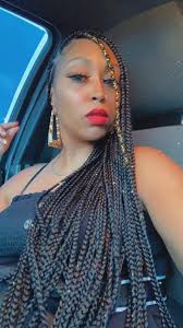 Trivia night outfit ideas for a fun night