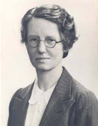 Women at Queen Mary Exhibition Online