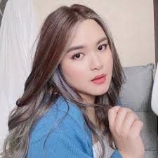 dominique ellen (@dominiquellen) • Threads, Say more