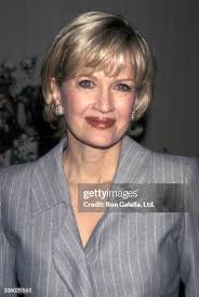 4,337 Ron Diane Photos & High Res Pictures