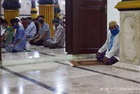 Jadwal imsakiyah kota jakarta ramadhan 2021 ini dipersembahkan untuk kaum muslimin yang berdomisili di jakarta. Puasa Dimulai Ini Jadwal Imsak Dan Sholat Ramadan 2021 Wilayah Jakarta