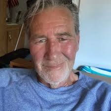 I wanna be rich 🤑 😎