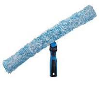 Amazon.com: Unger Professional 18" Swivel Window Scrubber Washer for Glass  Surface Cleaning, Commercial and Residential Use, Microfiber Sleeve with ...