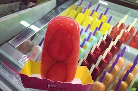 If each person eats 1 cup, the gallon will serve 16 people because there are 16 cups in a gallon. Seoul S Unique Ice Creams 6 Unique Ice Cream Places To Eat In Seoul Trippose