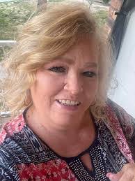 Susan Kea's Instagram, Twitter & Facebook