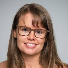 Felicity Wright's Instagram, Twitter & Facebook