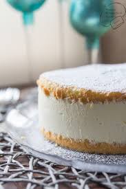 Kleine Torten Kasesahnetorte Ohne Rohen Ei Rezept Kleine Kuchen Sahnetorte Biskuittorte Beste Torte Kla Leckere Torten Kuchen Und Torten Kleiner Kuchen