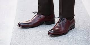 The brand's classic oxfords are the perfect addition to your footwear collection—very comfy (after you break 'em in) and. The 12 Best Looking Dress Shoes You Can Buy For Under 500 Paul Evans Shoes Formal Shoes For Men Best Dress Shoes