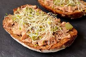 Tartines Au Foie De Morue Ma Cuisine Sante Recette Foie De Morue Morue Aliments Fermentes