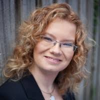 200+ "Melanie Ellis" profiles