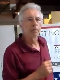 Kevin MacDonald (evolutionary psychologist)